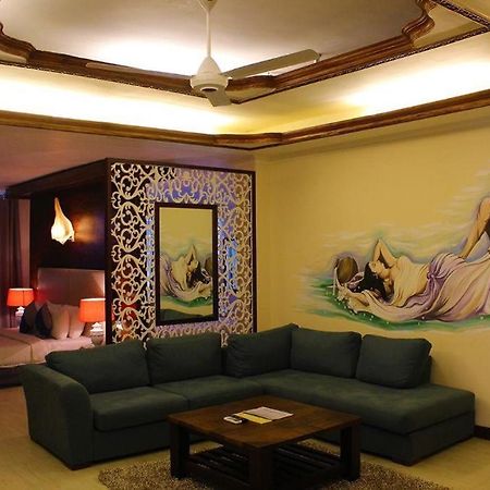 Green Grass Hotel & Restaurant Jaffna Bagian luar foto