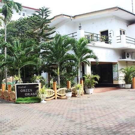 Green Grass Hotel & Restaurant Jaffna Bagian luar foto